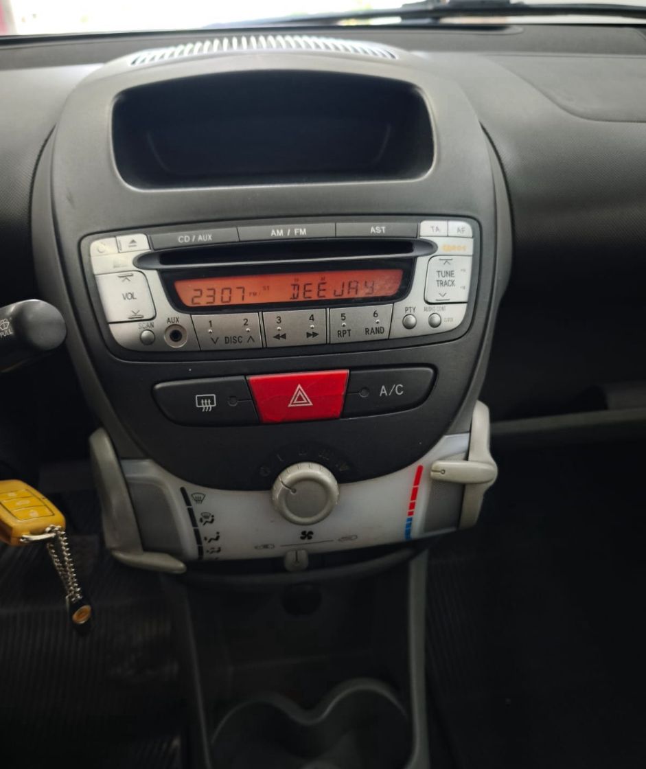 Citroen C1 5 porte benzina 1,0 anno 2007
